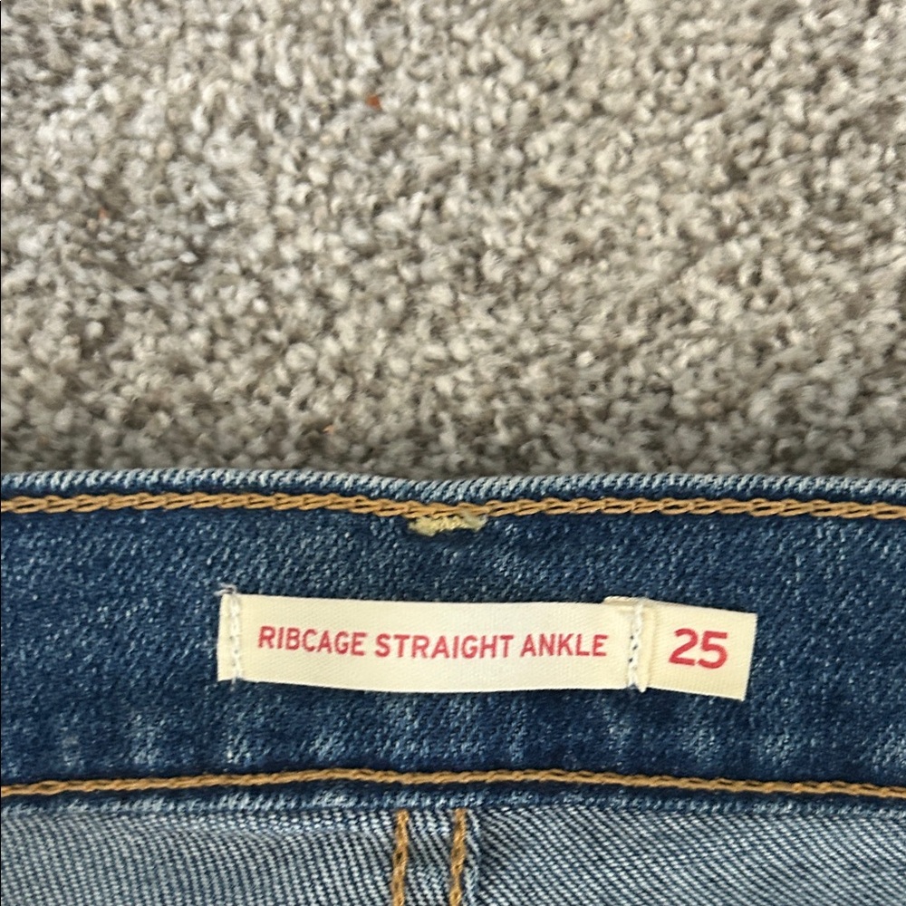 Levi's Ribcage Straight Ankle - Picture 7 of 8